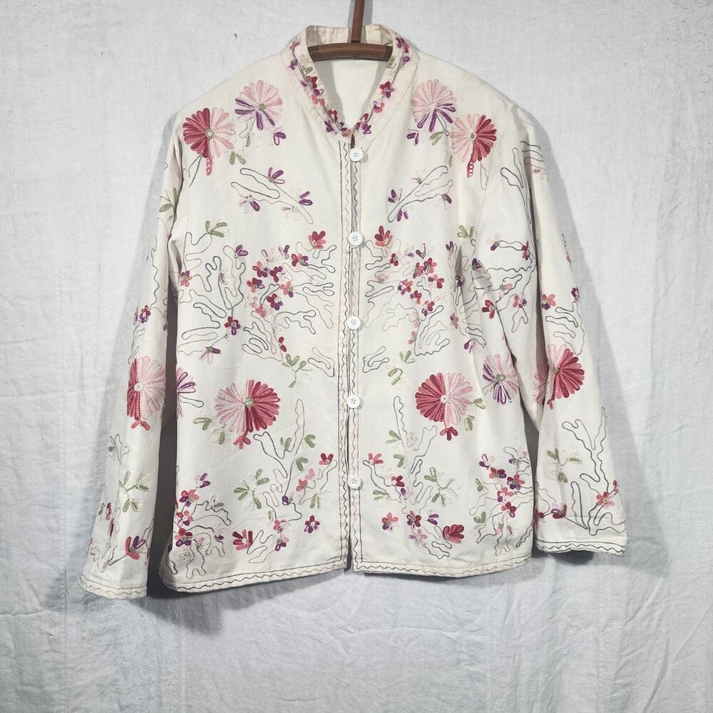NATIONAL GEOGRAPHIC Embroidered Button Front Jacket